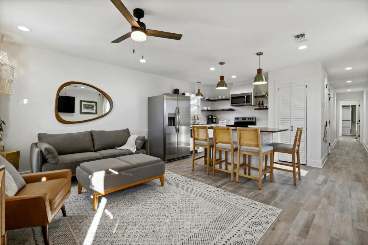 Vacation Rental Bay St Louis Walk To Beach, Dining, Shopping, And Nightlife Bay St. Louis Екстериор снимка
