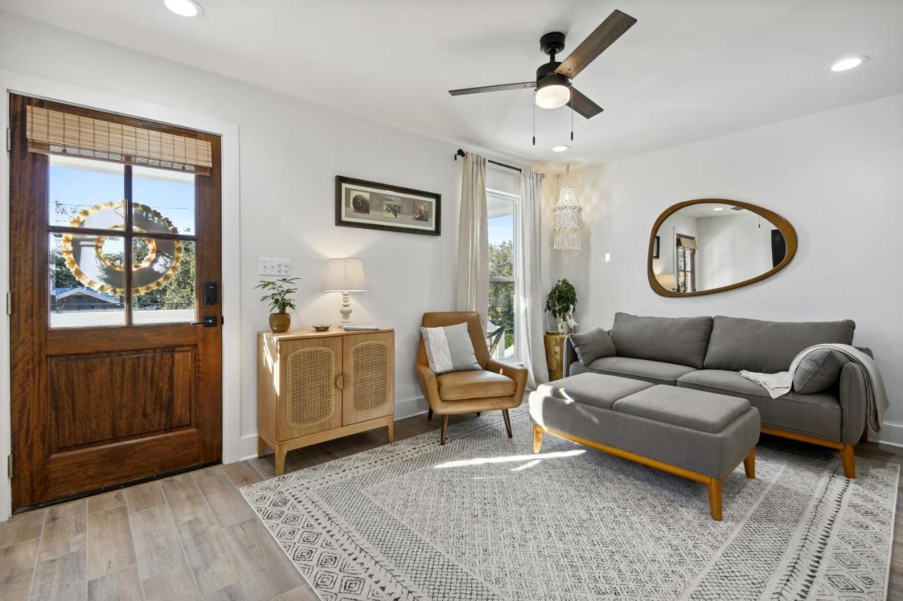 Vacation Rental Bay St Louis Walk To Beach, Dining, Shopping, And Nightlife Bay St. Louis Екстериор снимка